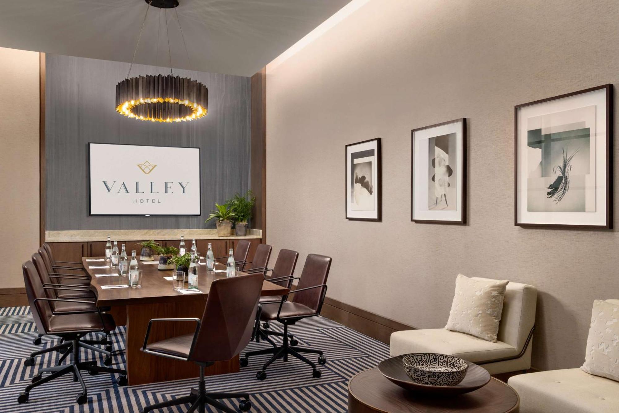 Hotel Valley Homewood - Curio Collection By Hilton 4*