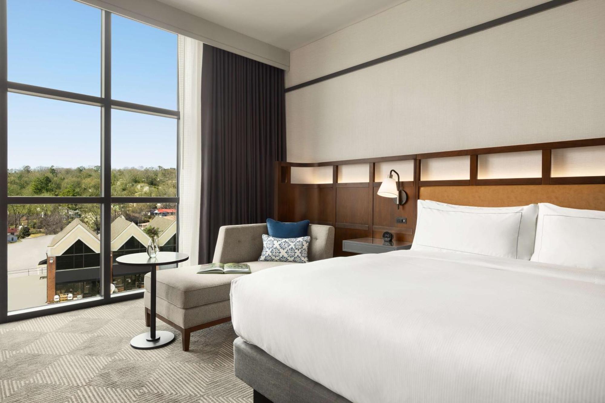 Hotel Valley Homewood - Curio Collection By Hilton