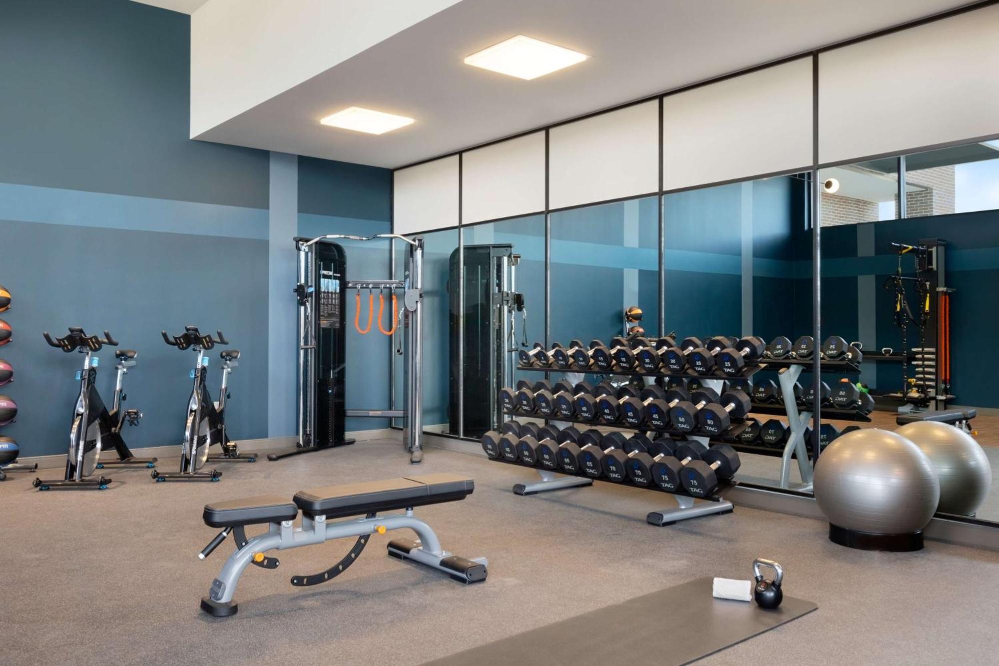 Hotel Valley Homewood - Curio Collection By Hilton 4*
